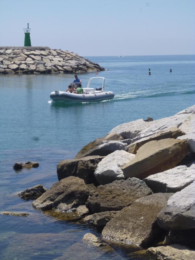 Beautiful Duquesa Harbour Apt 2001 مانيلفا المظهر الخارجي الصورة